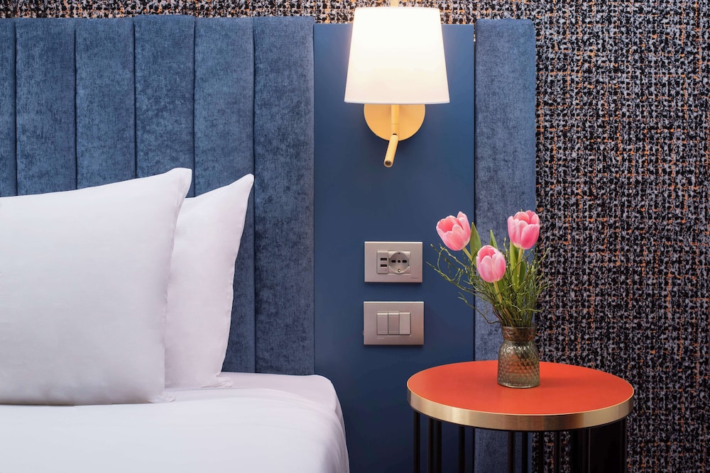 NH Firenze — Hotel rooms in Florence, Tuscany