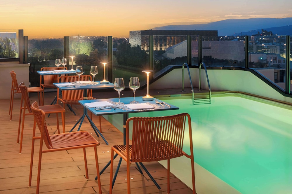 NH Firenze — Restaurant & bars in Florence, Tuscany