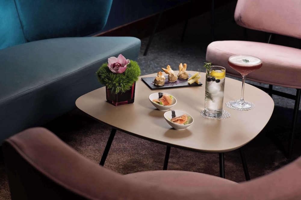 NH Firenze — Restaurant & bars in Florence, Tuscany