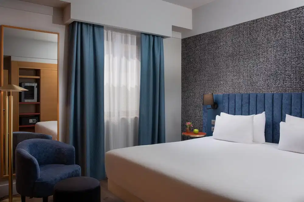 NH Firenze — Hotel rooms in Florence, Tuscany