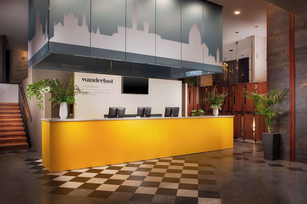 NH Firenze — Hotel building in Florence, Tuscany