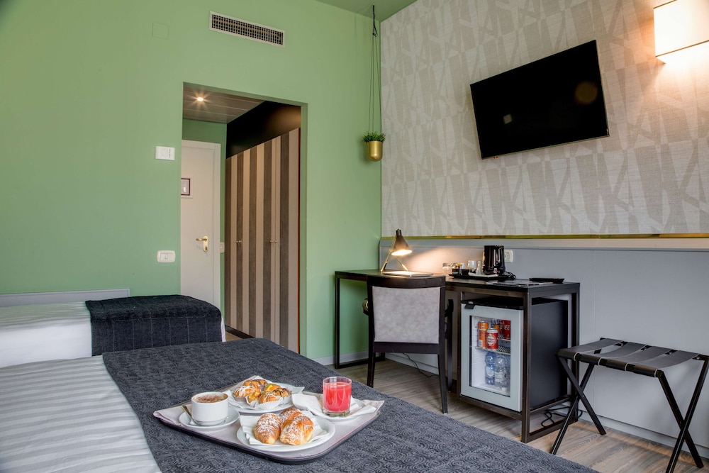 Best Western Plus CHC Florence — Main photo in Florence, Tuscany