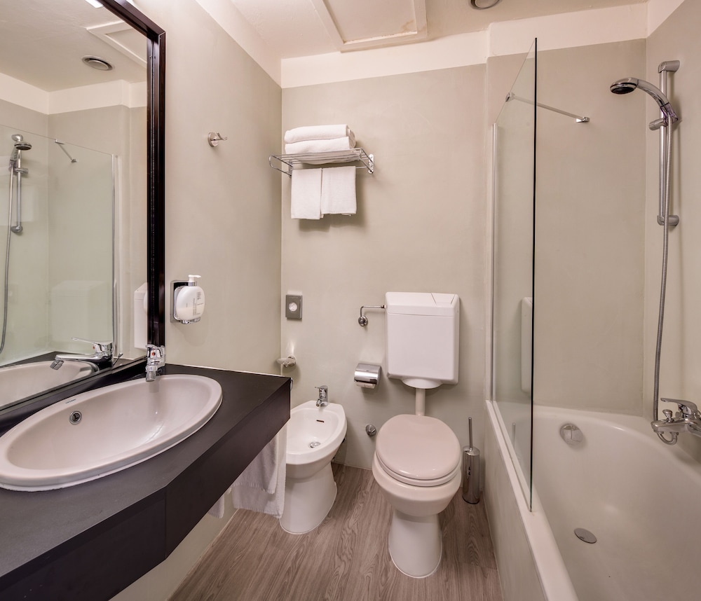 Best Western Plus CHC Florence — Hotel rooms in Florence, Tuscany