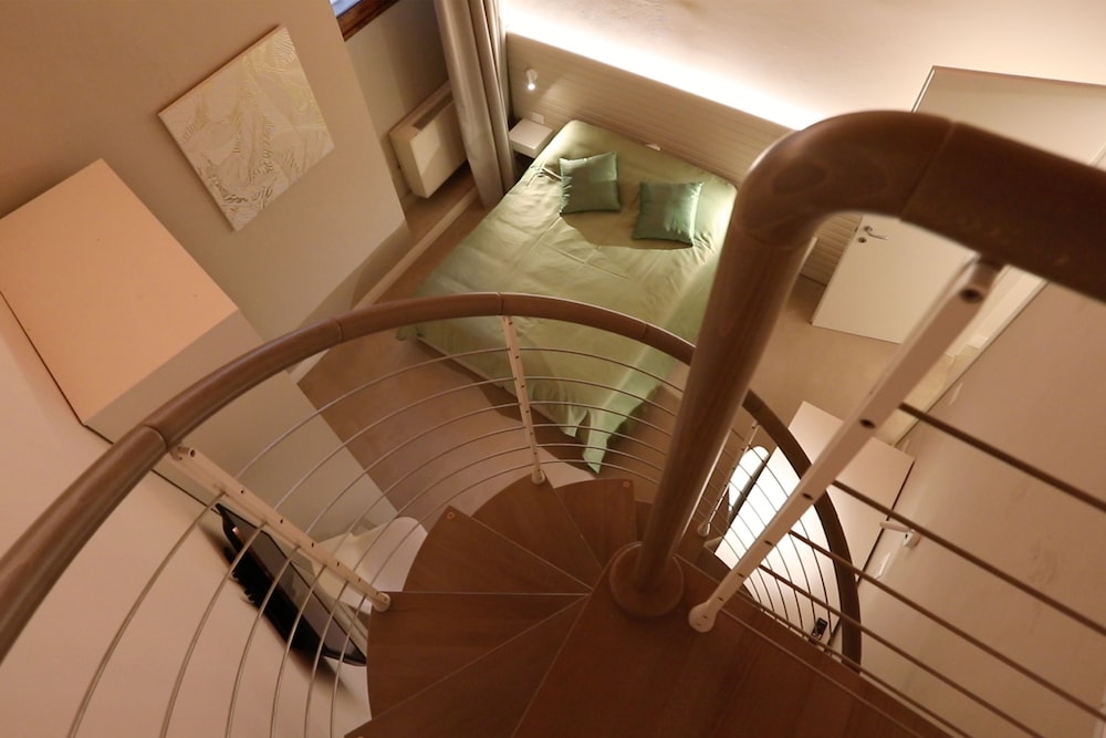 Palazzo dei Ciompi Suites — Hotel building in Florence, Tuscany