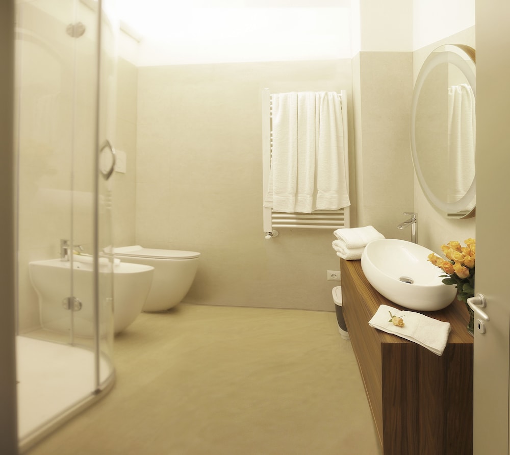 Palazzo dei Ciompi Suites — Hotel rooms in Florence, Tuscany