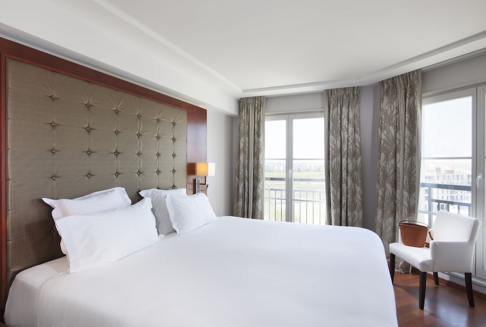 Relais Spa Val d'Europe — Hotel rooms in Disneyland Paris, Ile-de-France