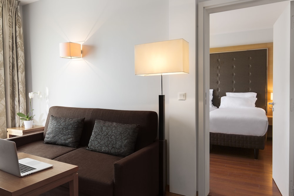 Relais Spa Val d'Europe — Hotel rooms in Disneyland Paris, Ile-de-France
