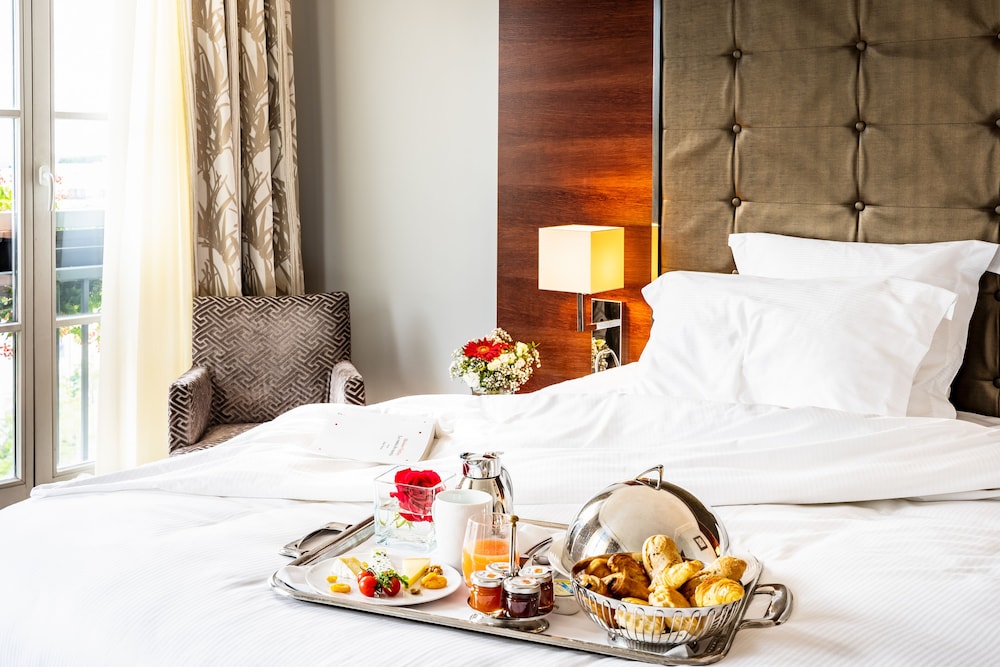 Relais Spa Val d'Europe — Hotel rooms in Disneyland Paris, Ile-de-France