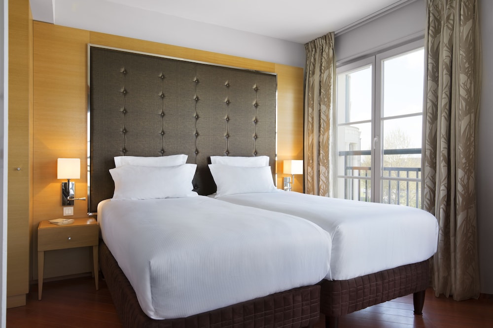 Relais Spa Val d'Europe — Hotel rooms in Disneyland Paris, Ile-de-France