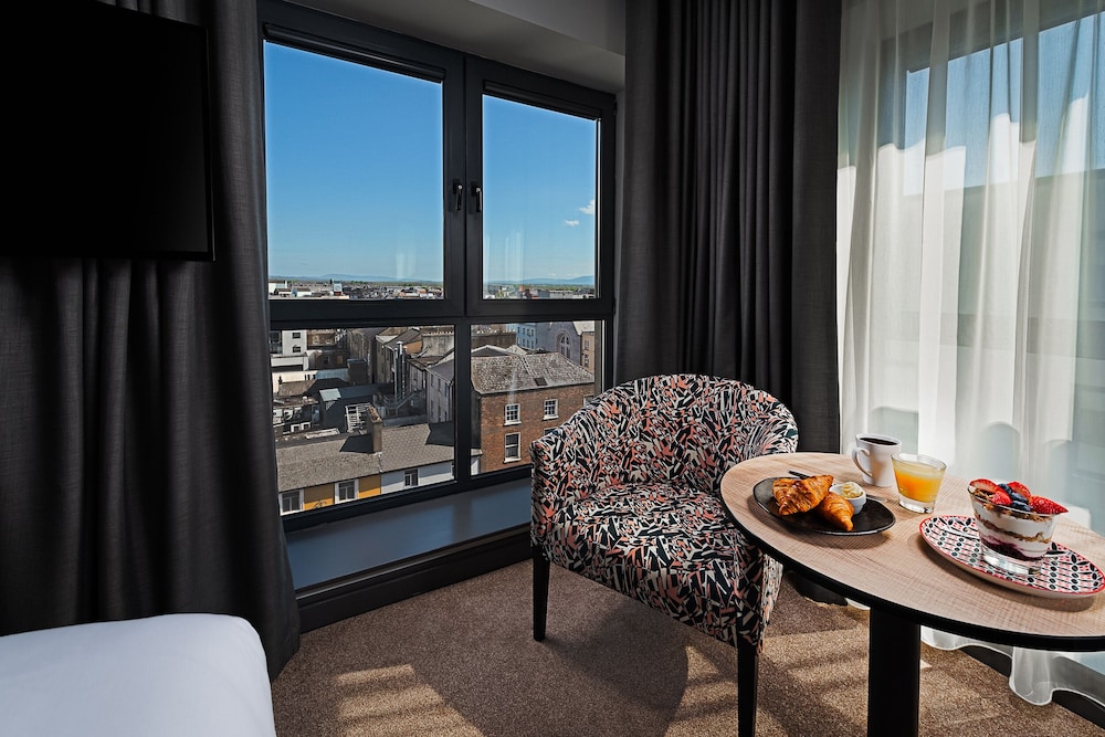 The George Limerick Hotel - zdjęcie 4