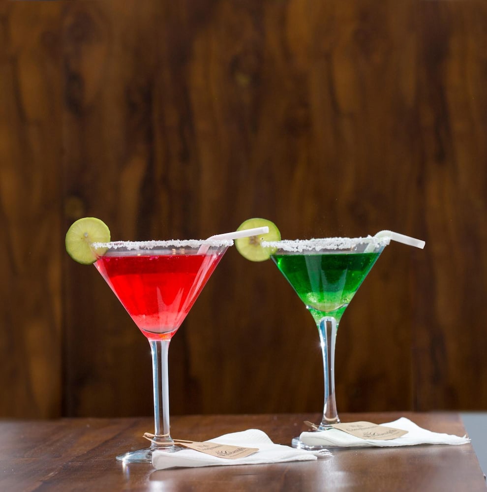 Wavelength — Restaurant & bars in Mirissa