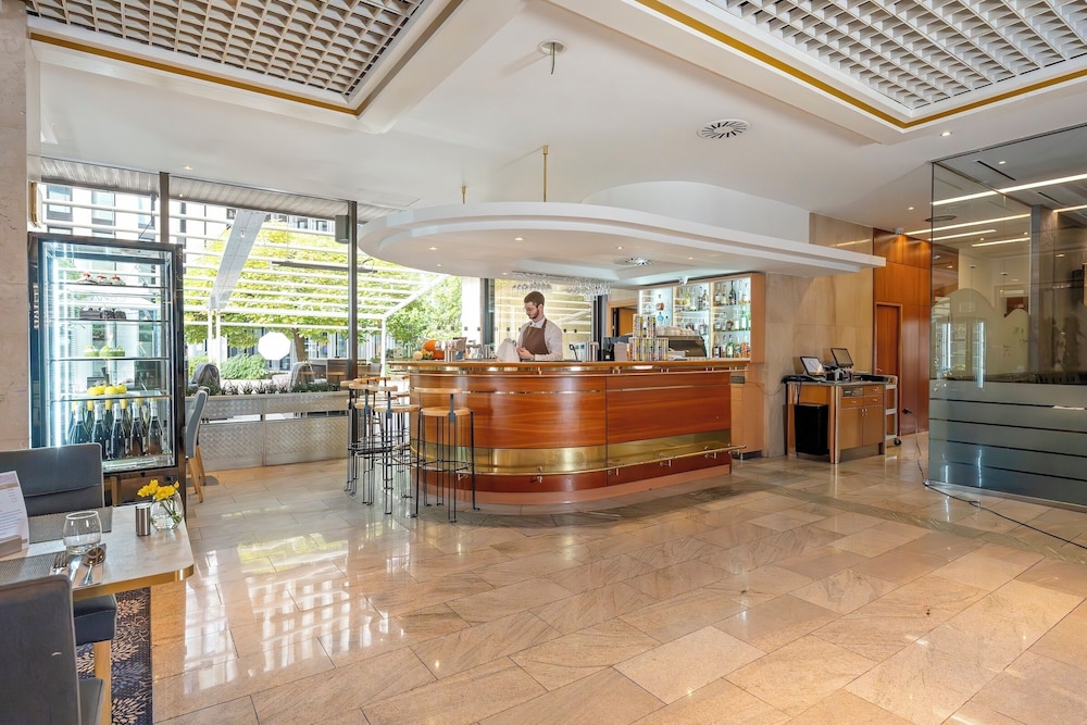 Panorama by Verdi Hotels — Shared spaces in Prague, Prague