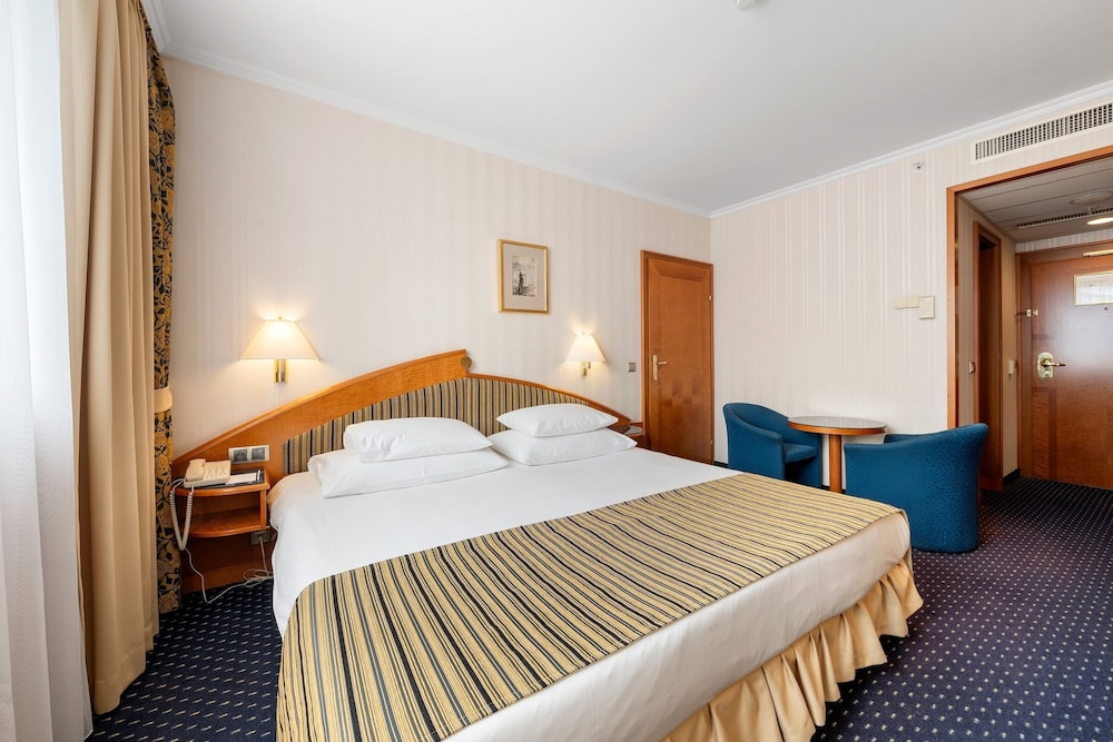 Panorama by Verdi Hotels — Rooms in Prague, Prague