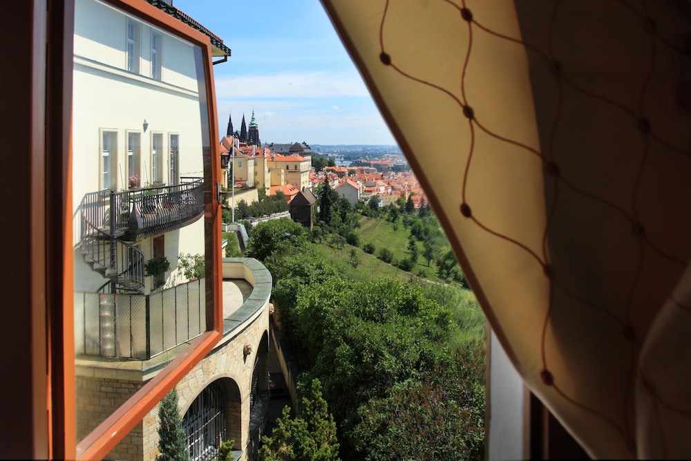 Hotel Questenberg — Attractions in the area in Prague, Prague