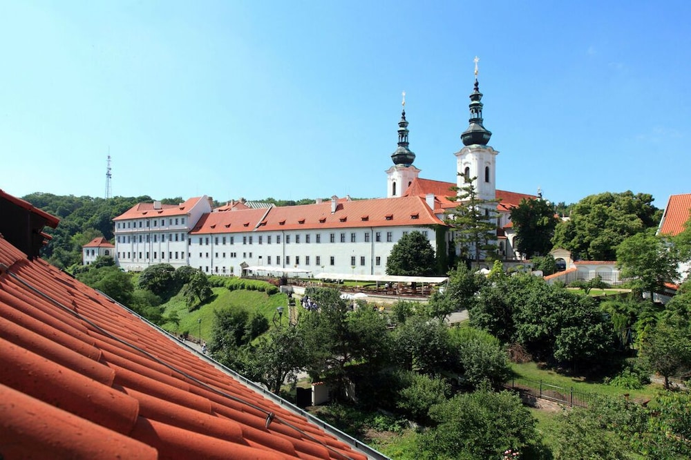 Hotel Questenberg — Main photo in Prague, Prague