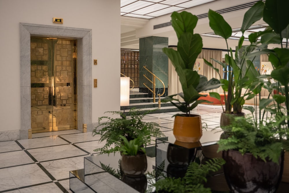 Almanac X Alcron Prague — Hotel building in Prague, Prague
