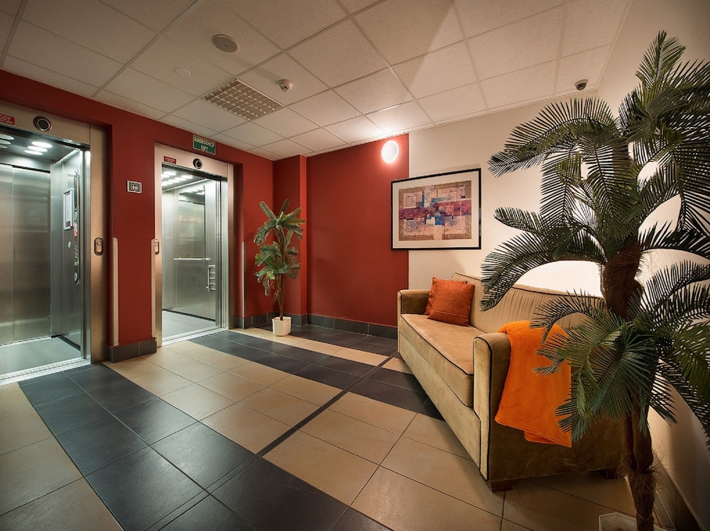 Rezidence Emmy — Hotel building in Prague, Prague