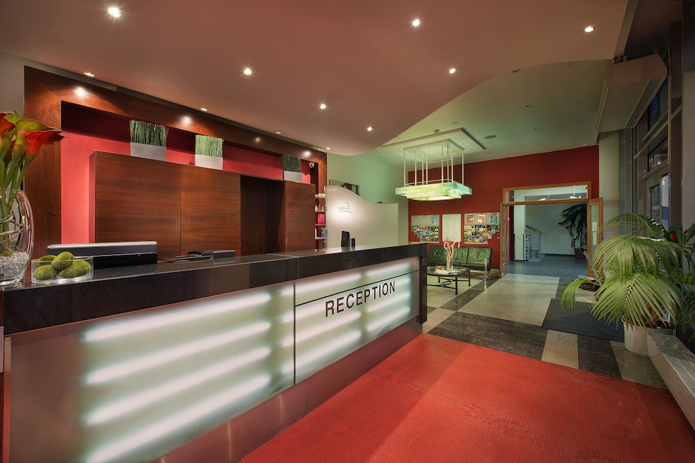 Rezidence Emmy — Hotel building in Prague, Prague