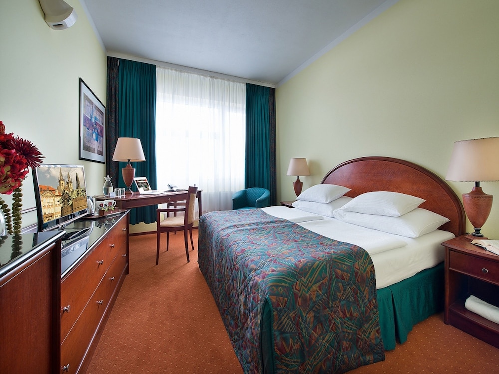 Rezidence Emmy — Hotel rooms in Prague, Prague