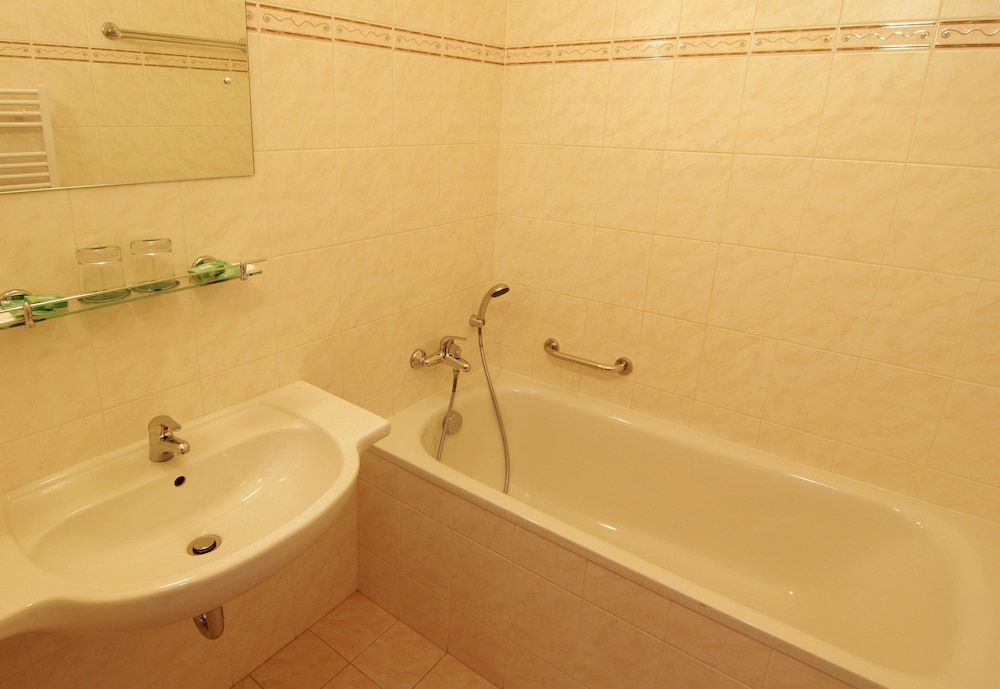 Rezidence Emmy — Hotel rooms in Prague, Prague