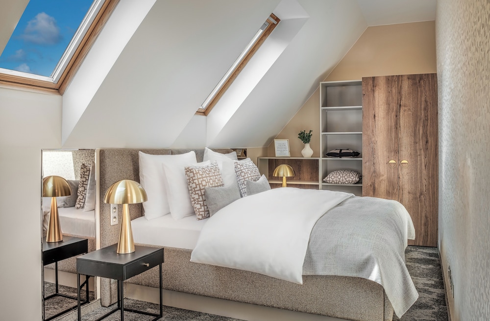 Maestro by Adrez — Hotel rooms in Prague, Prague
