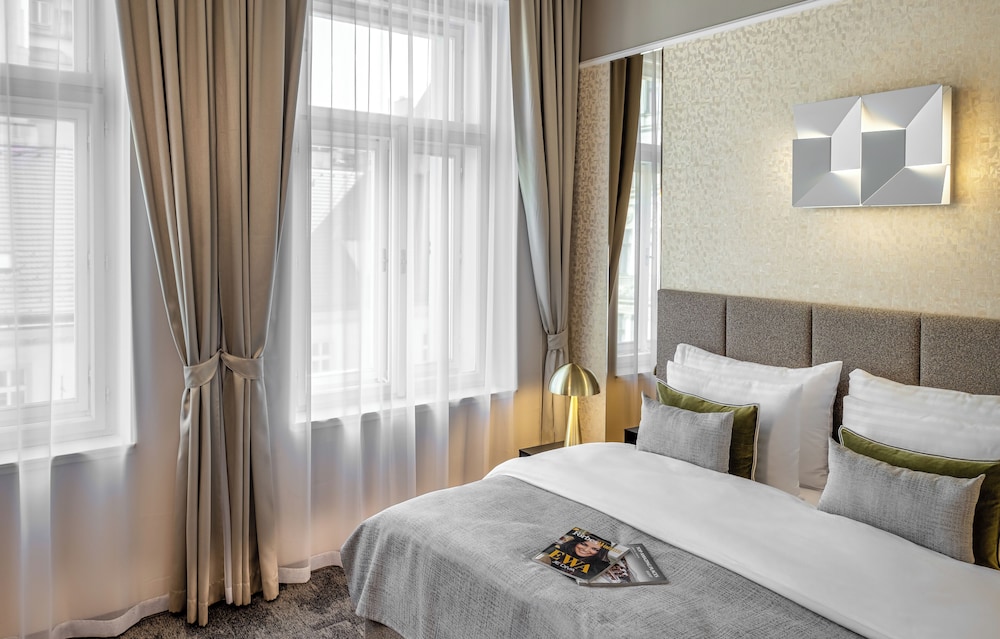 Maestro by Adrez — Hotel rooms in Prague, Prague