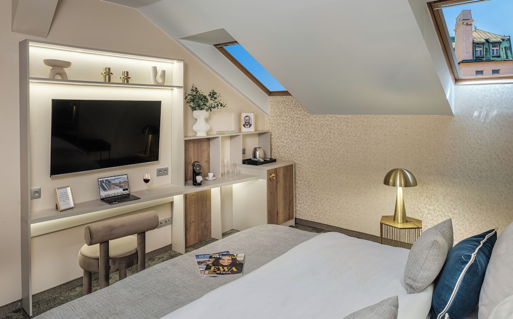 Maestro by Adrez — Hotel rooms in Prague, Prague