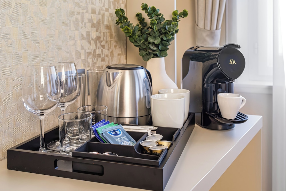 Maestro by Adrez — Hotel rooms in Prague, Prague
