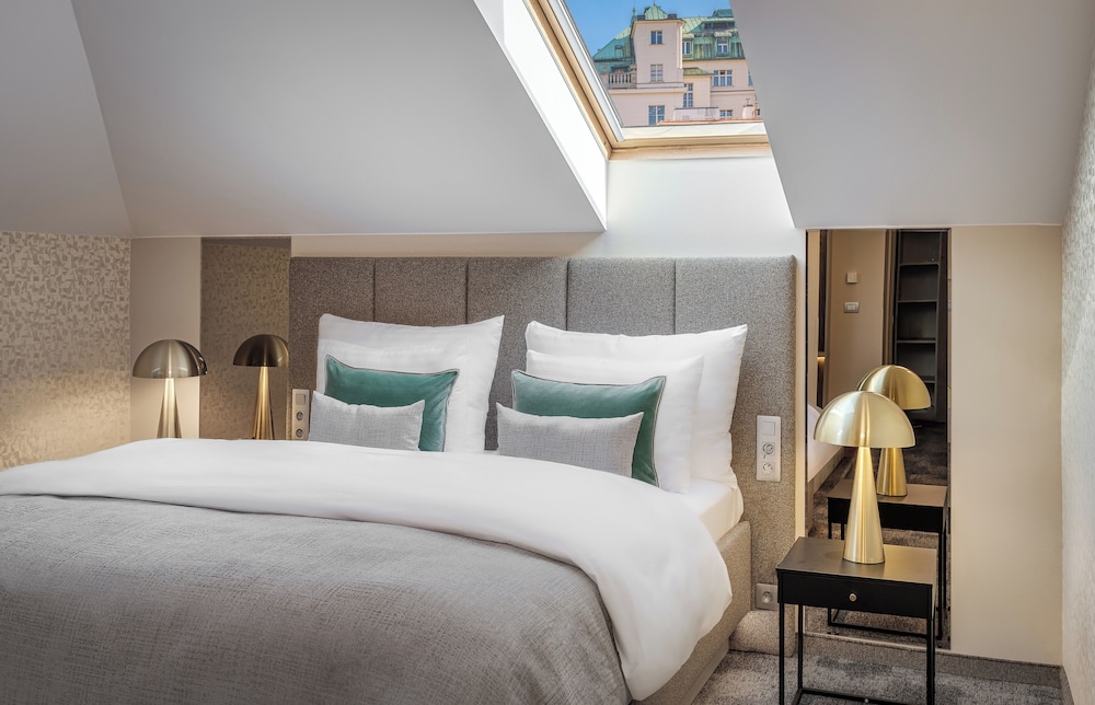 Maestro by Adrez — Hotel rooms in Prague, Prague