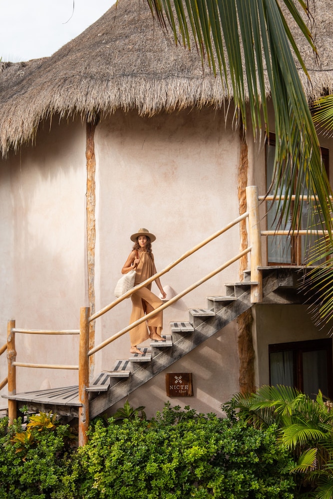 Encantada Tulum — Hotel building in Tulum, Quintana Roo
