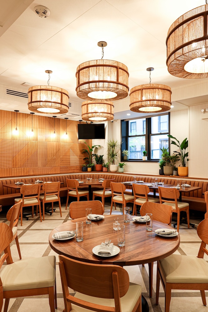 The Shelburne Sonesta New York — Restaurant & bars in New York City, New York State