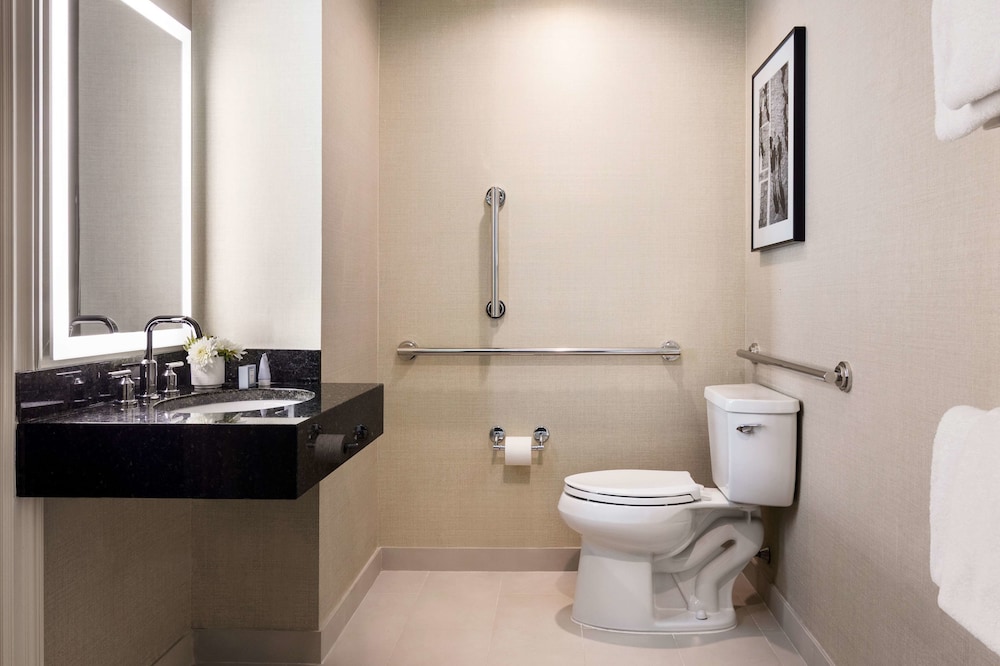 The Shelburne Sonesta New York — Hotel rooms in New York City, New York State