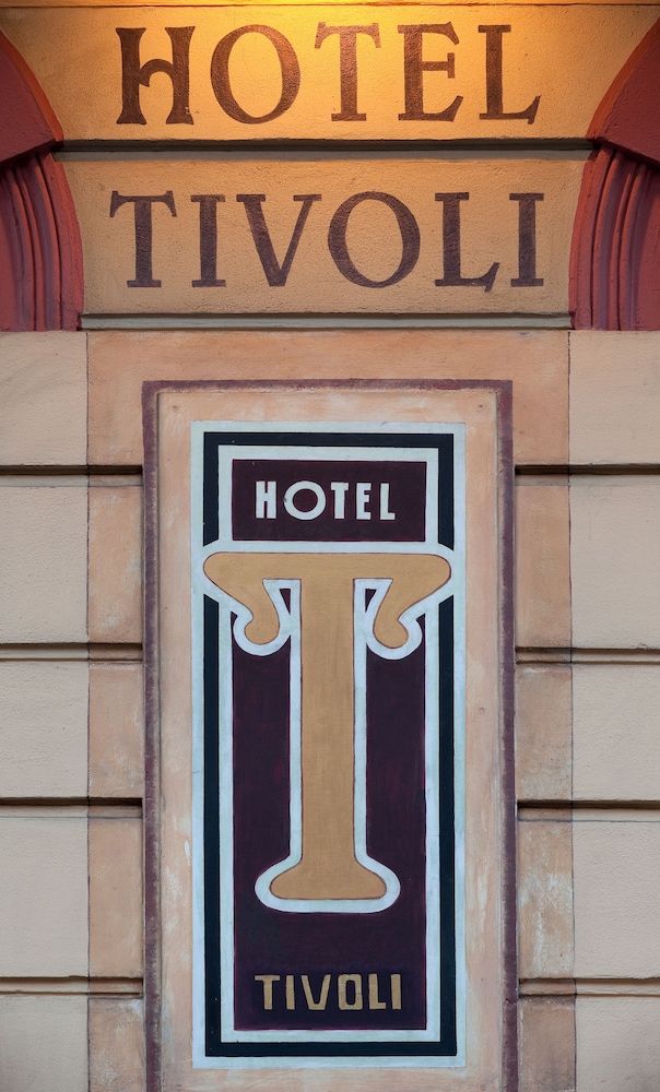 Hotel Tivoli Prague — Hotel building in Prague, Prague