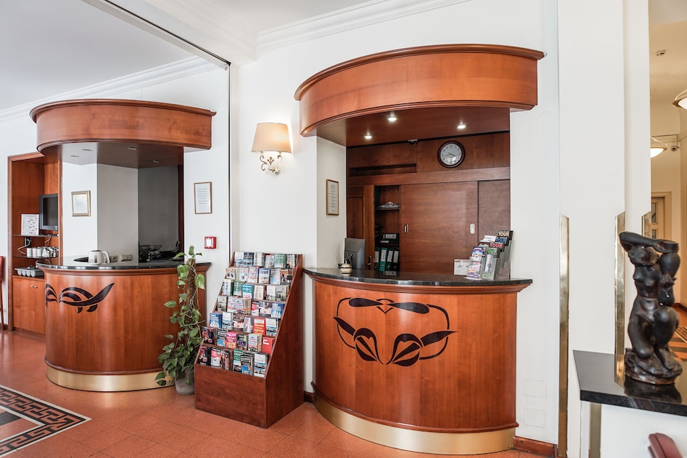 Hotel Tivoli Prague — Hotel building in Prague, Prague