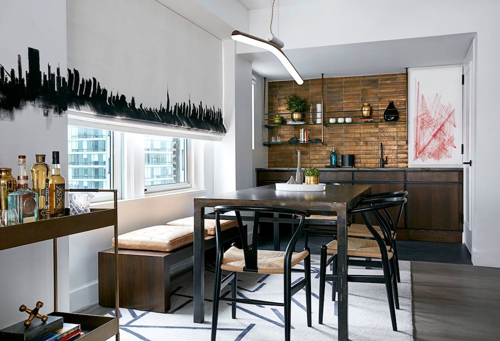 The Renwick — Restaurant & bars in New York City, New York State