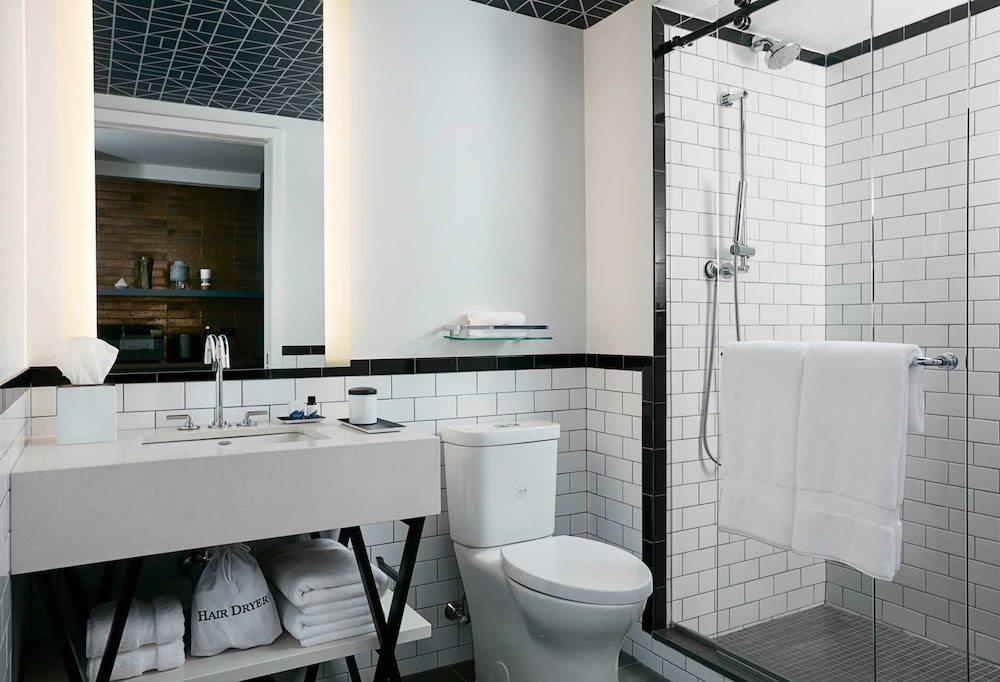The Renwick — Hotel rooms in New York City, New York State