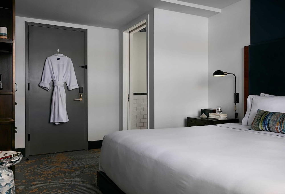 The Renwick — Hotel rooms in New York City, New York State