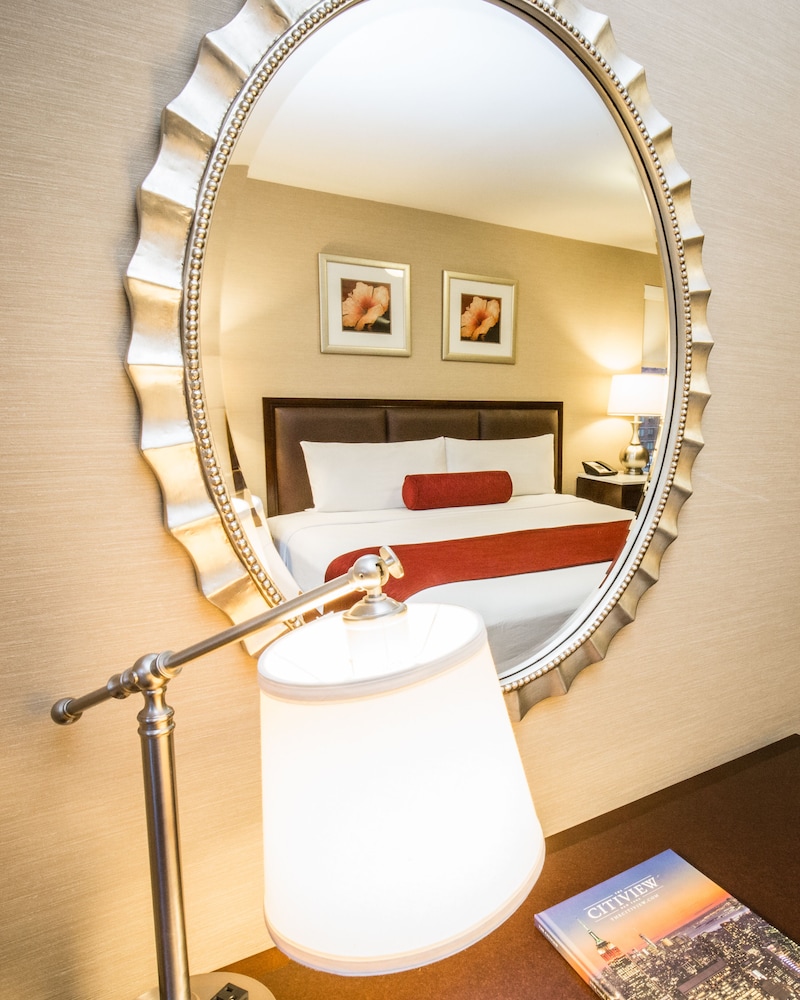 The Belvedere Hotel — Hotel rooms in New York City, New York State
