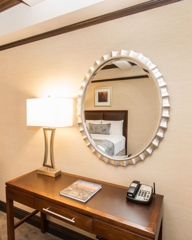 The Belvedere Hotel — Hotel rooms in New York City, New York State