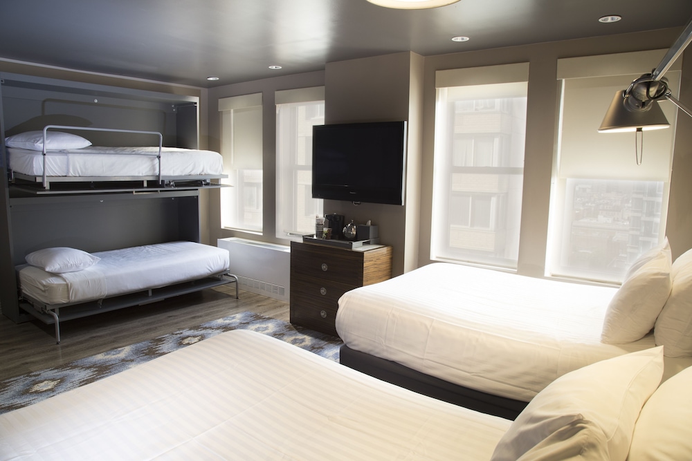 The Gallivant Times Square — Hotel rooms in New York City, New York State