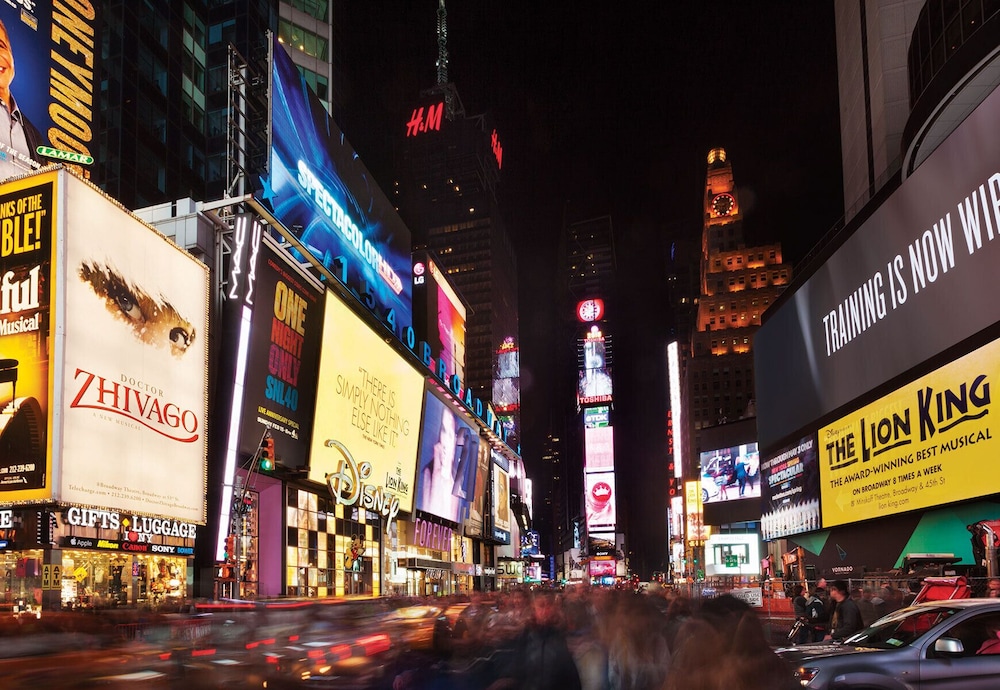 The Gallivant Times Square — Attractions in the area in New York City, New York State
