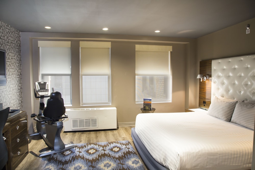 The Gallivant Times Square — Hotel rooms in New York City, New York State