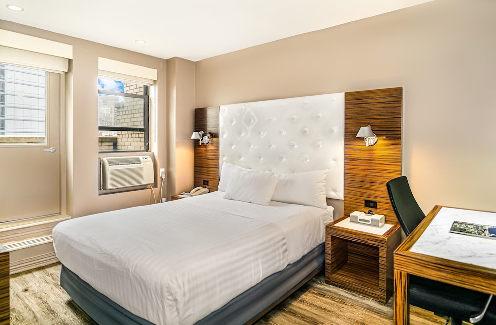 The Gallivant Times Square — Hotel rooms in New York City, New York State
