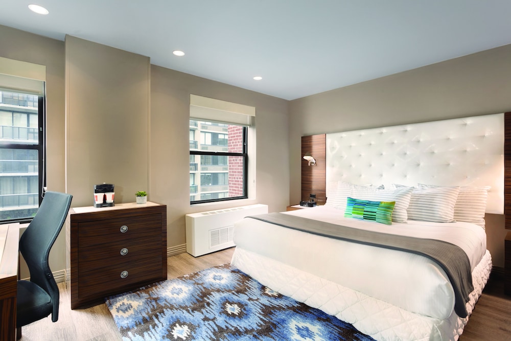 The Gallivant Times Square — Hotel rooms in New York City, New York State