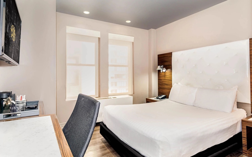 The Gallivant Times Square — Hotel rooms in New York City, New York State