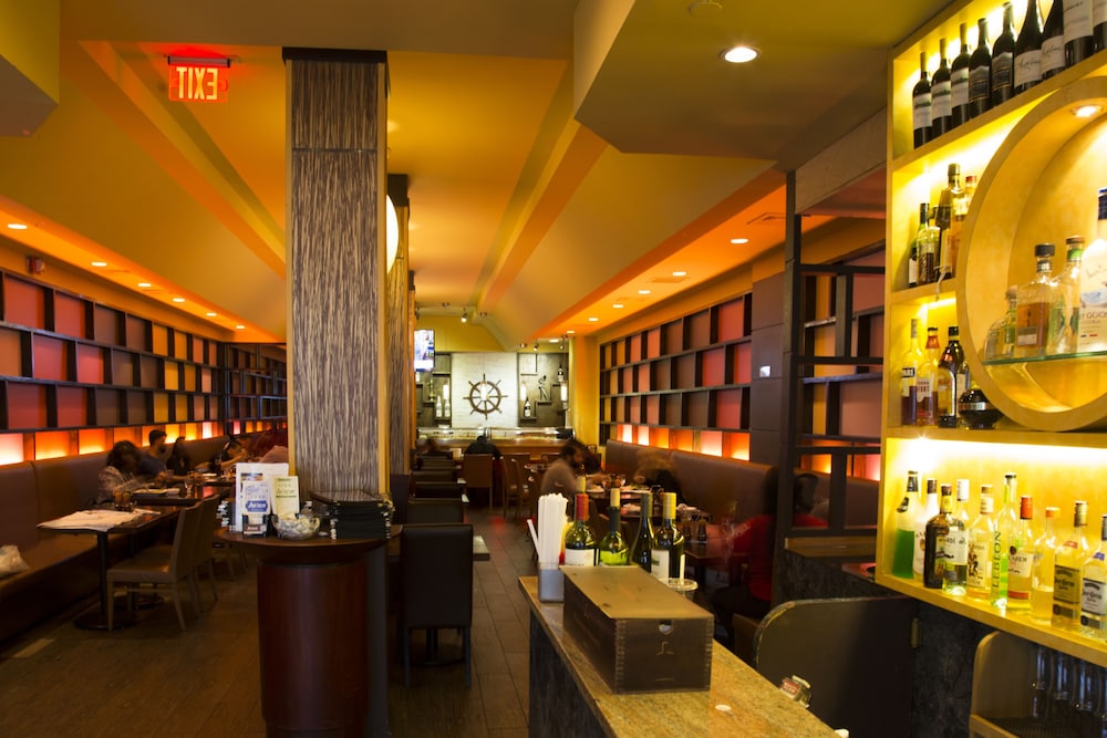 The Gallivant Times Square — Restaurant & bars in New York City, New York State