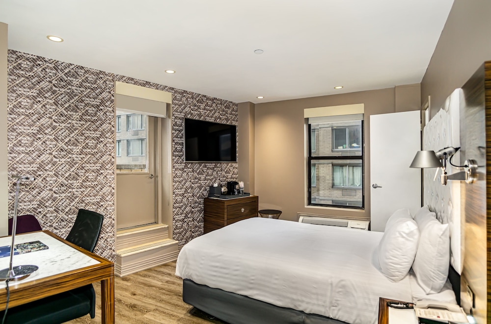 The Gallivant Times Square — Hotel rooms in New York City, New York State