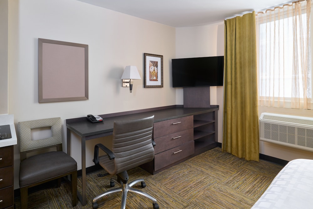 Candlewood Suites New York City-Times Square by IHG — Hotel rooms in New York City, New York State