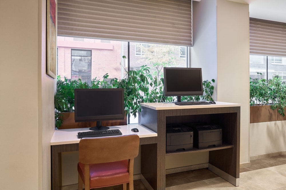 Candlewood Suites New York City-Times Square by IHG — Hotel building in New York City, New York State