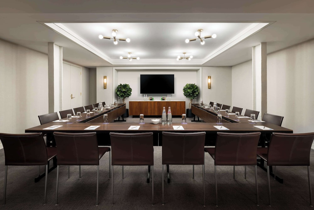 Hotel Seville Nomad, in the Unbound Collection by Hyatt — Hotel building in New York City, New York State